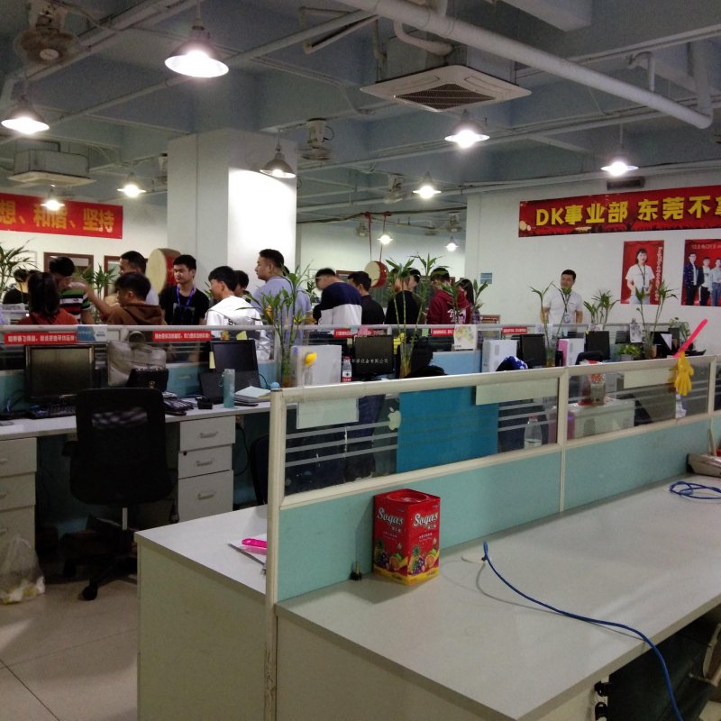 星源環(huán)保公司注重人才培養(yǎng)，為員工提供外出培訓(xùn)機(jī)會(huì)